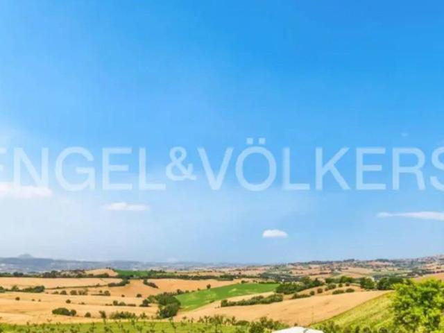 Terreno in vendita a Marche, Macerata