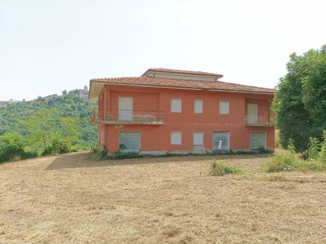Terreno in vendita a Montefusco, Campania