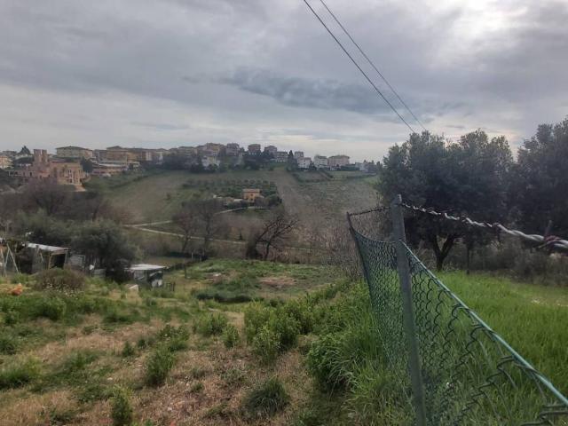 Terreno in vendita a Marche, Fermo