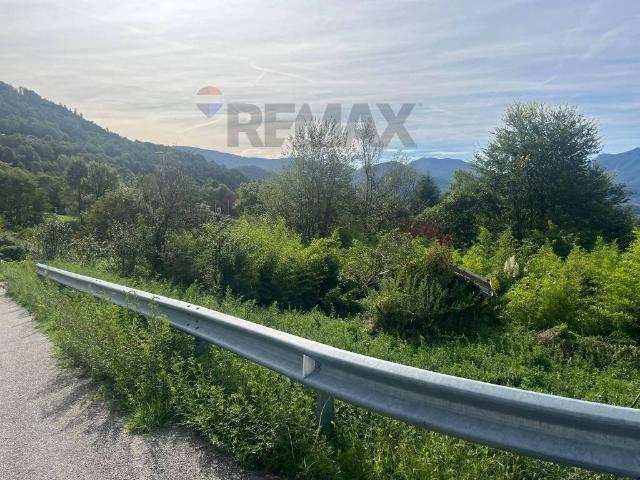 Terreno in vendita a Bosco Valtravaglia, Montegrino Valtravaglia
