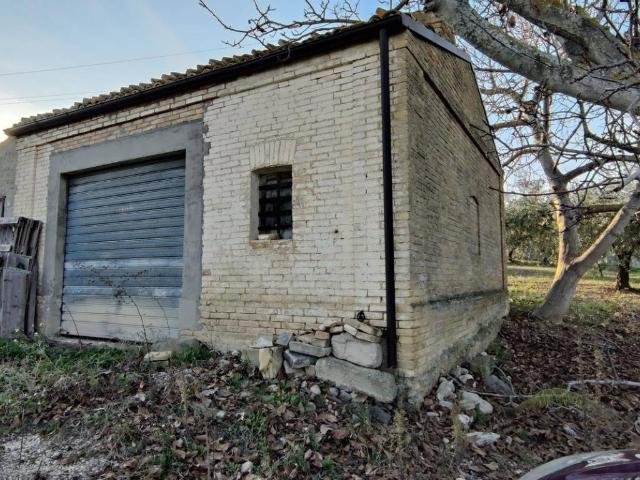 Terreno in vendita a Monteodorisio, Abruzzo