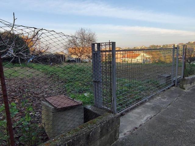 Terreno in vendita a Monteodorisio, Abruzzo