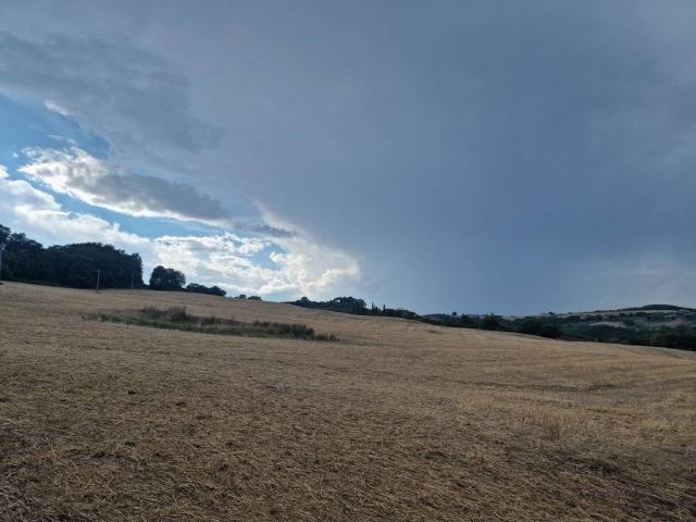 Terreno in vendita a Abbadia Di Montepulciano, Toscana
