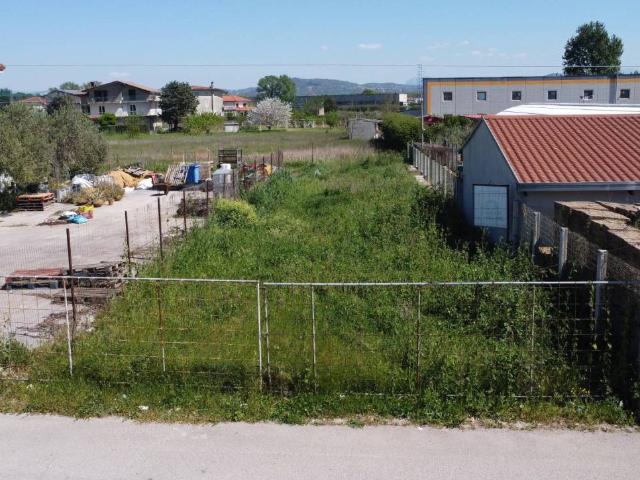 Terreno in vendita a Montesarchio, Campania
