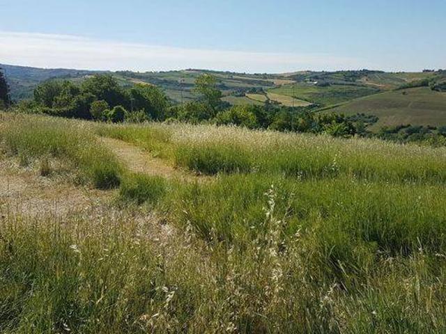 Terreno in vendita a Montescudo-Monte Colombo, Trarivi