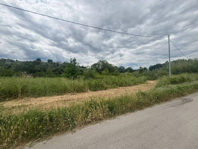 Terreno in vendita a Montesilvano, Abruzzo