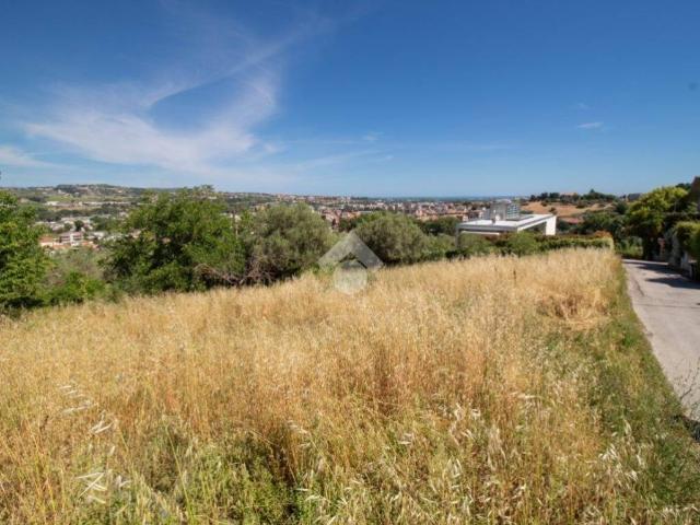 Terreno in vendita a Giardino, Montesilvano