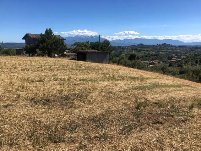 Terreno in vendita a Valle Cupa, Montesilvano