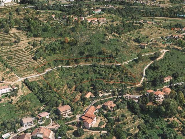 Terreno in vendita a Quattro Strade, Montevecchia