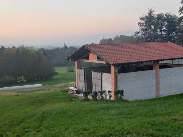 Terreno in vendita a Monticello, Lombardia