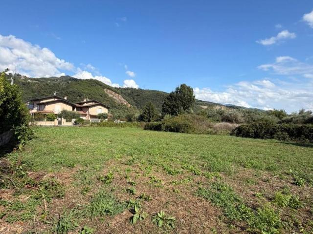 Terreno in vendita a Renella, Montignoso