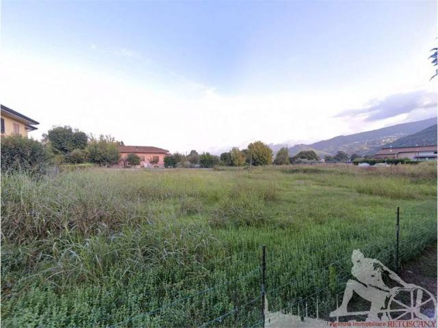 Terreno in vendita a Montignoso, Toscana