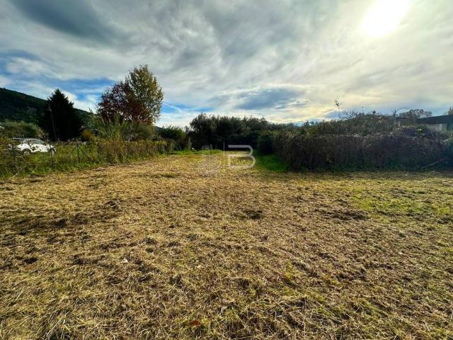 Terreno in vendita a Montignoso, Toscana