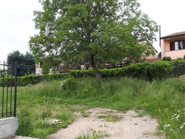Terreno in vendita a Montorfano, Lombardia