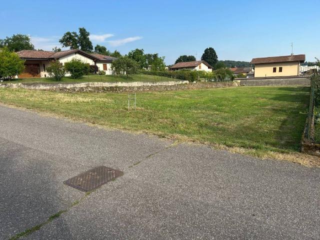 Terreno in vendita a Mornago, Lombardia
