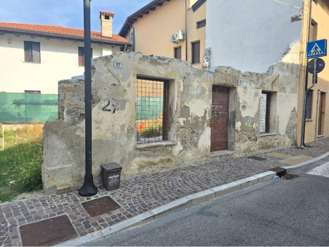 Terreno in vendita a Mortegliano, Friuli-Venezia Giulia
