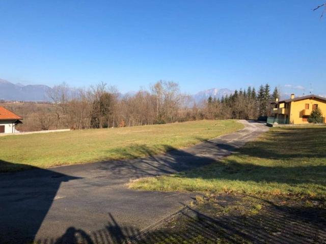 Terreno in vendita a Moruzzo, Friuli-Venezia Giulia