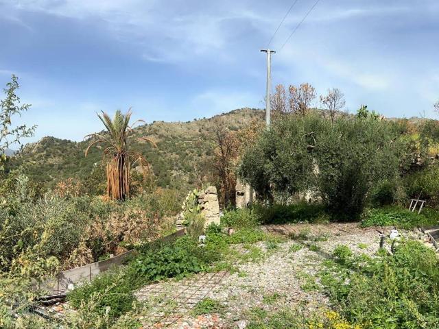 Terreno in vendita a Fondaco Motta, Motta Camastra