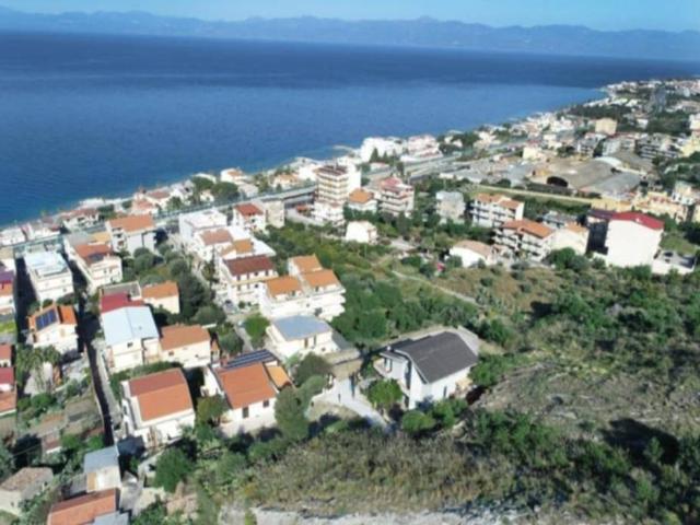 Terreno in vendita a Lazzàro, Calabria