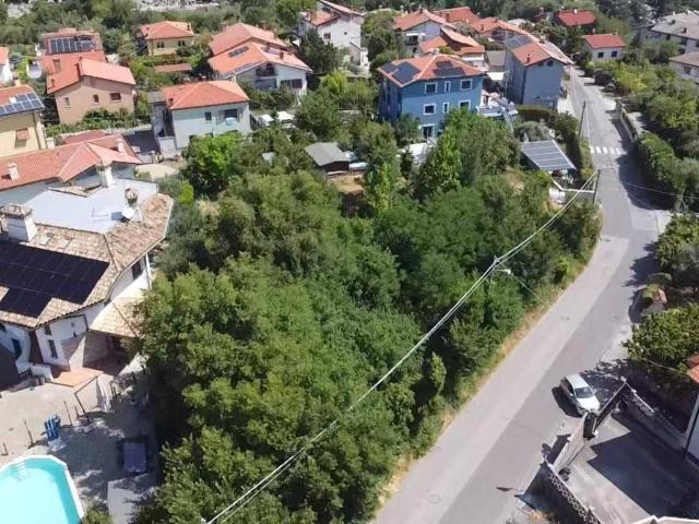 Terreno in vendita a Santa Barbara / Korošci, Muggiò
