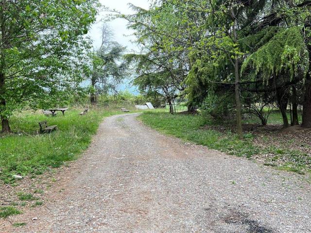 Terreno in vendita a Muggiò, Lombardia