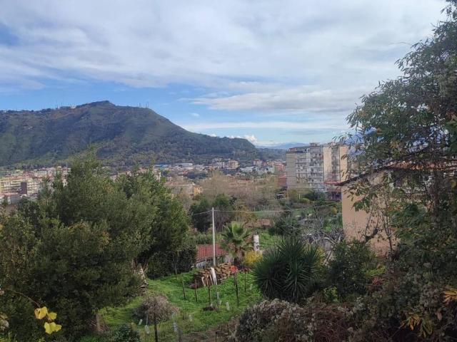 Terreno in vendita a Camaldoli, Campania