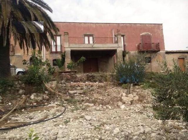 Terreno in vendita a Naro, Sicilia