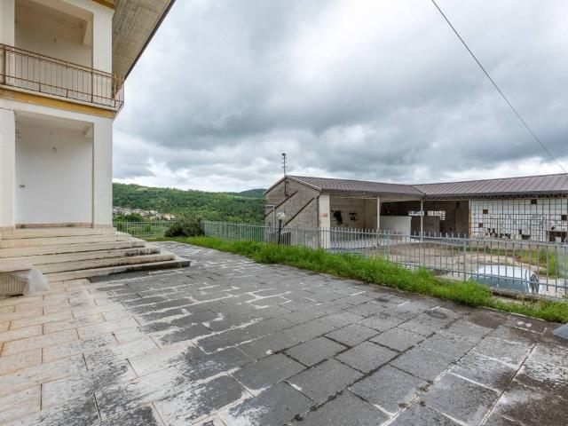 Terreno in vendita a Negrar, Veneto