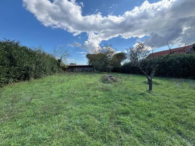 Terreno in vendita a Nepi, Viterbo