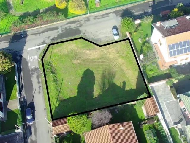 Terreno in vendita a Cantone, Nerviano