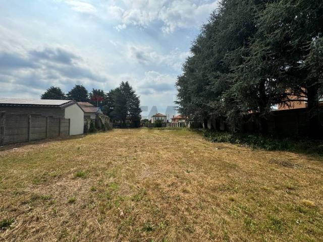 Terreno in vendita a Nerviano, Lombardia