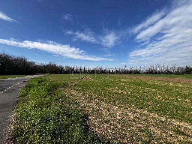 Terreno in vendita a Villanova, Nerviano