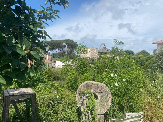 Terreno in vendita a Cioccati, Roma Capitale