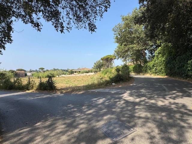 Terreno in vendita a Roma Capitale, Lazio