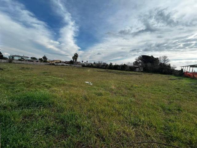 Terreno in vendita a Tre Cancelli, Roma Capitale