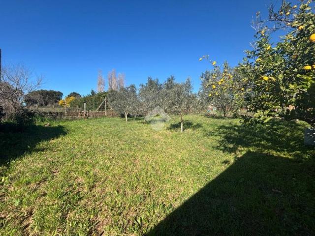 Terreno in vendita a Roma Capitale, Lazio