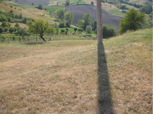 Terreno in vendita a Neviano Degli Arduini, Reggio Emilia