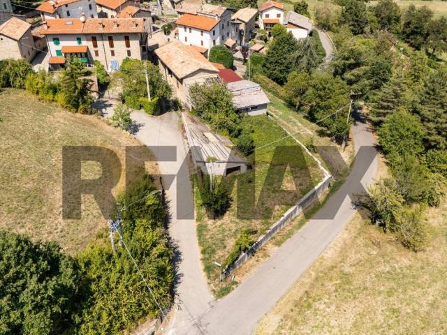 Terreno in vendita a Neviano Degli Arduini, Reggio Emilia