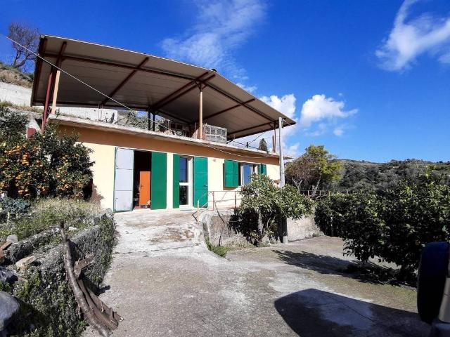 Terreno in vendita a Roccalumera, Sicilia