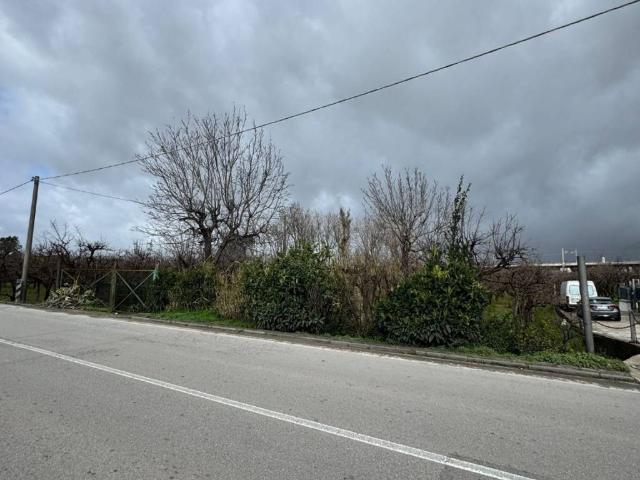 Terreno in vendita a Nocera Inferiore, Campania