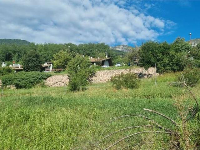 Terreno in vendita a Comunità della Vallagarina, Nogaredo