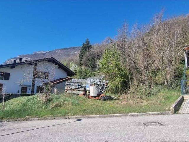 Terreno in vendita a Comunità della Vallagarina, Noarna