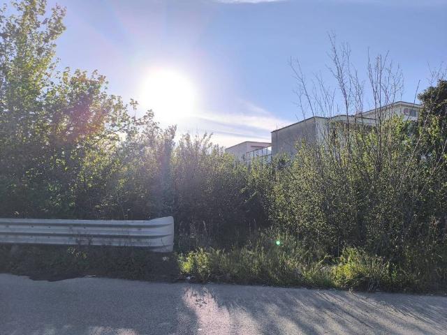 Terreno in vendita a Nola, Campania