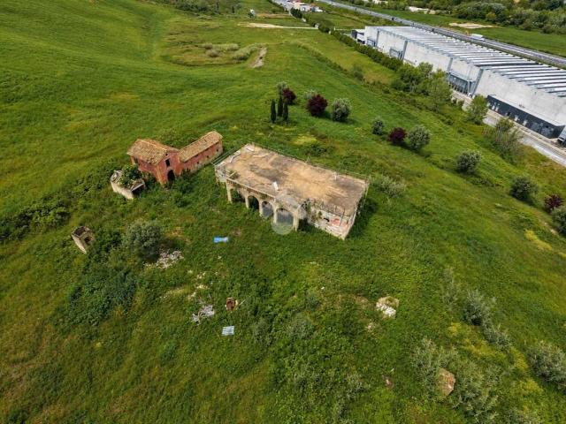 Terreno in vendita a Notaresco, Abruzzo
