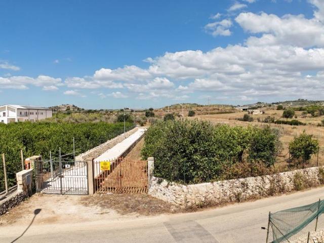 Terreno in vendita a Lido di Noto, Noto