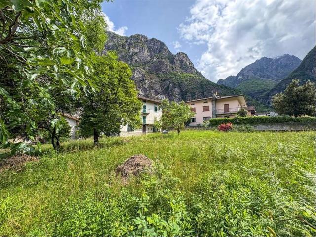 Terreno in vendita a Comunità montana della Valchiavenna, Novate Mezzola