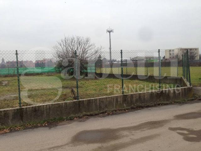 Terreno in vendita a Novate Milanese, Lombardia