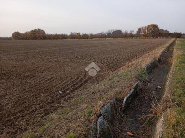 Terreno in vendita a Novate Milanese, Lombardia