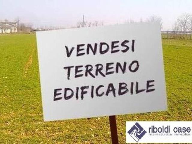Terreno in vendita a Figino Serenza, Lombardia