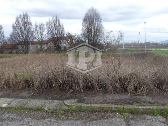 Terreno in vendita a Noventa Vicentina, Veneto